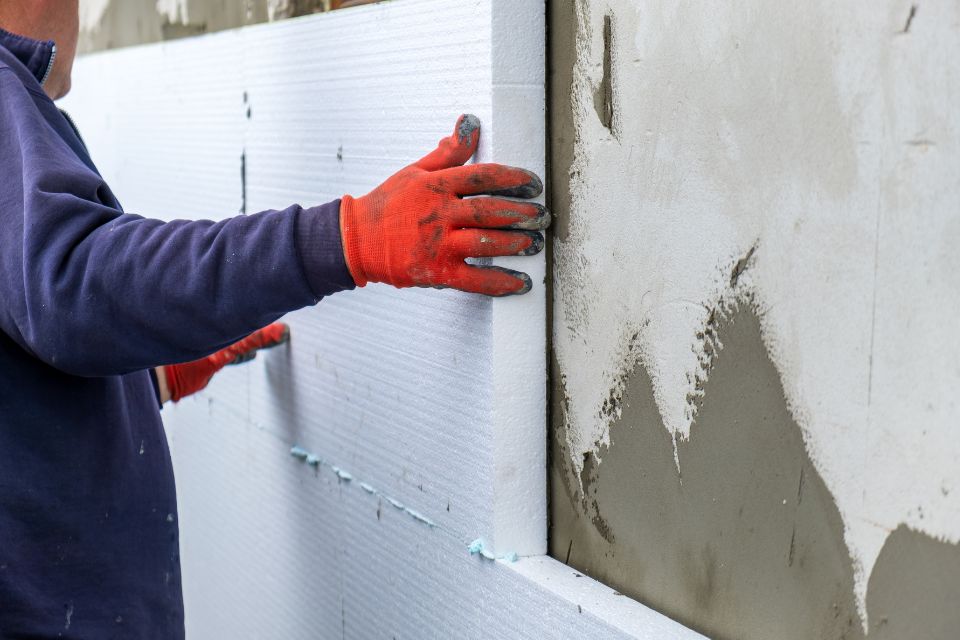 Peut-on isoler sa maison efficacement sans perdre de surface habitable ?
