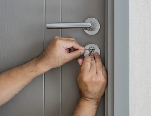 Clé cassée dans la serrure : que faire avant l’arrivée du serrurier ?
