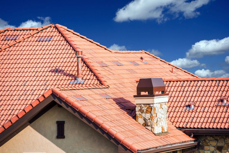 Étanchéité de toiture : comprendre les points faibles à surveiller !